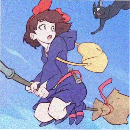 猎人漫画主笔访谈头像：坐在稿纸前的主笔